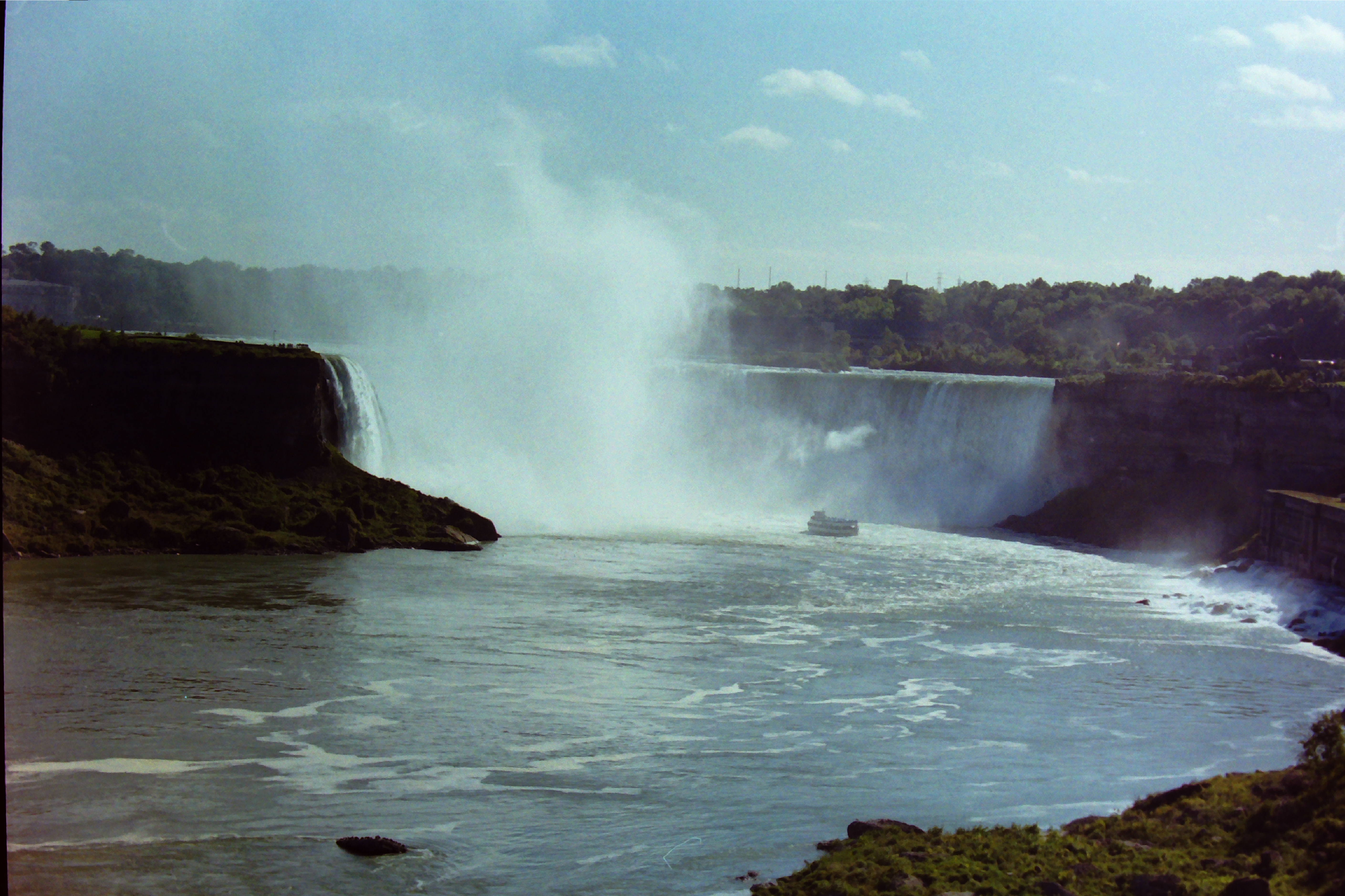 Horseshore Falls from a distance